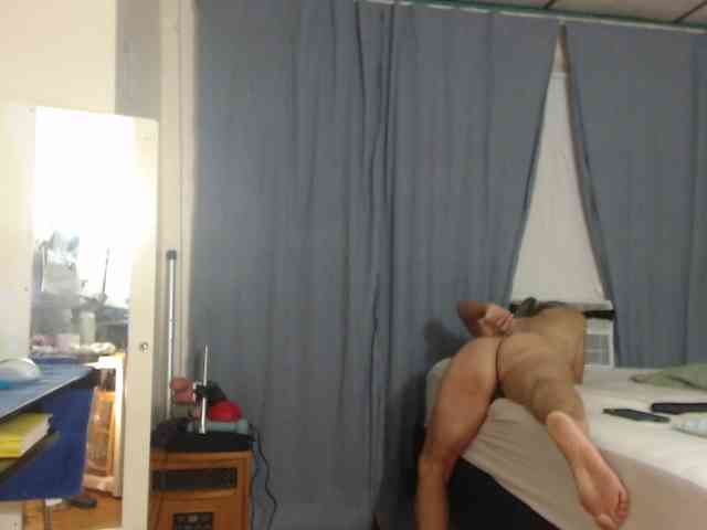 FIXMYASSTOO webcam
