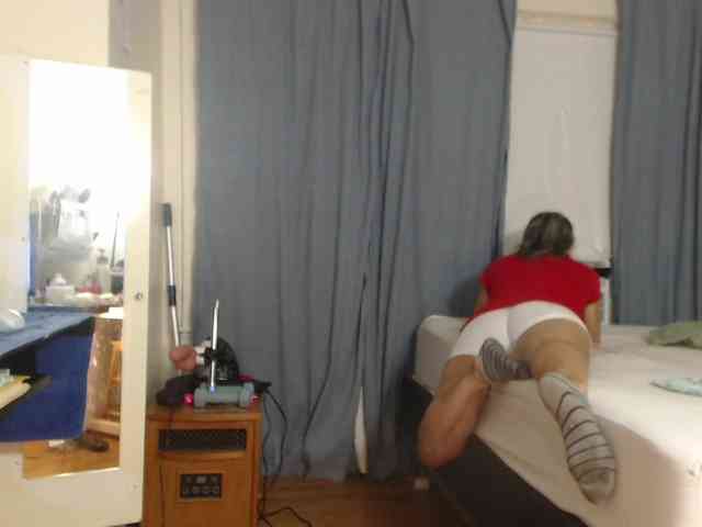 FIXMYASSTOO webcam
