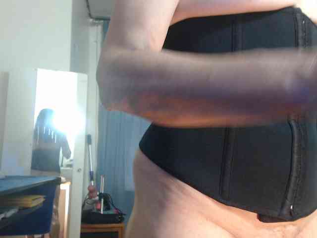 FIXMYASSTOO webcam