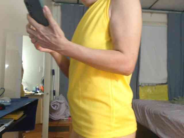 FIXMYASSTOO webcam
