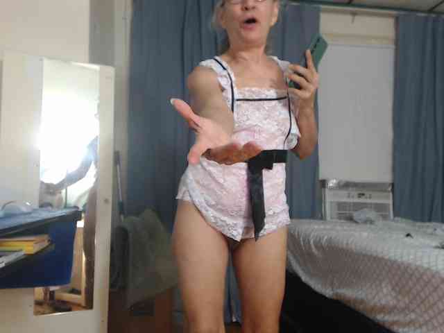 FIXMYASSTOO webcam