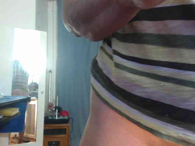 FIXMYASSTOO webcam