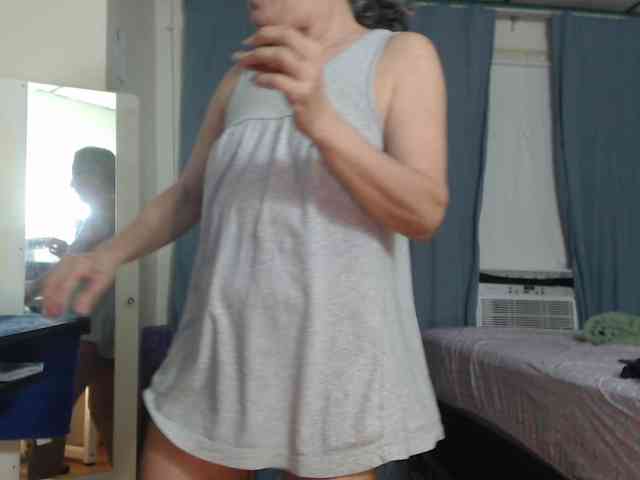 FIXMYASSTOO webcam