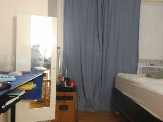FIXMYASSTOO webcam