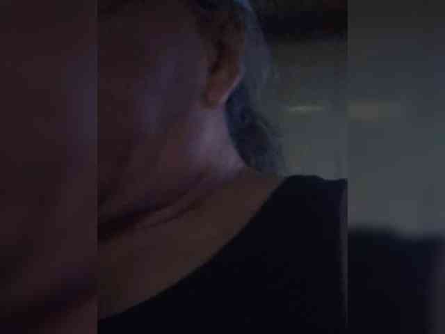 FIXMYASSTOO webcam