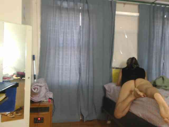 FIXMYASSTOO webcam