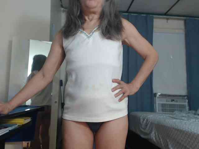FIXMYASSTOO webcam