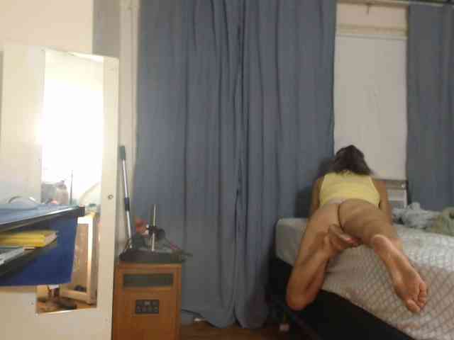 FIXMYASSTOO webcam