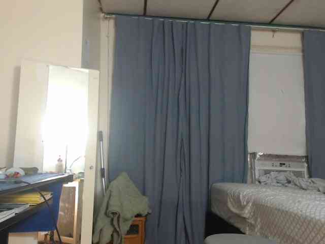 FIXMYASSTOO webcam