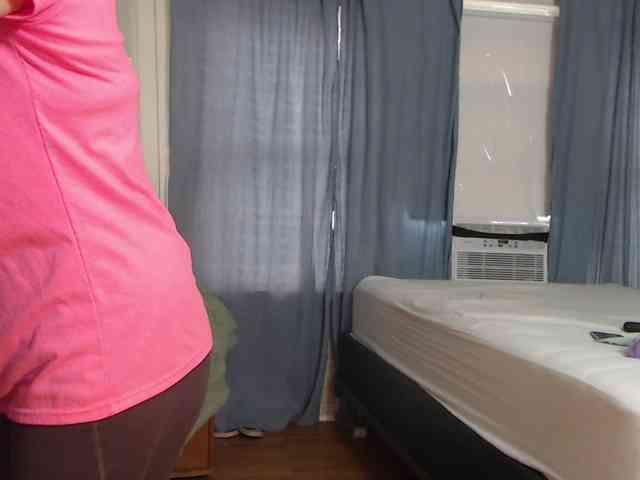 FIXMYASSTOO webcam