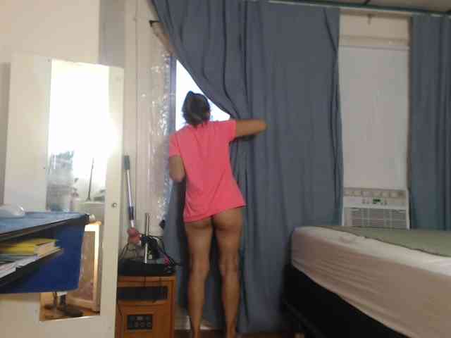 FIXMYASSTOO webcam