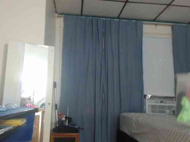 FIXMYASSTOO webcam