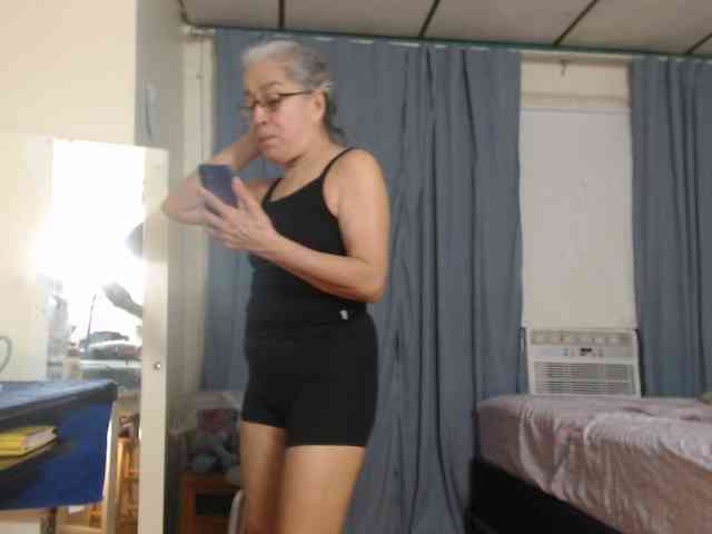 FIXMYASSTOO webcam