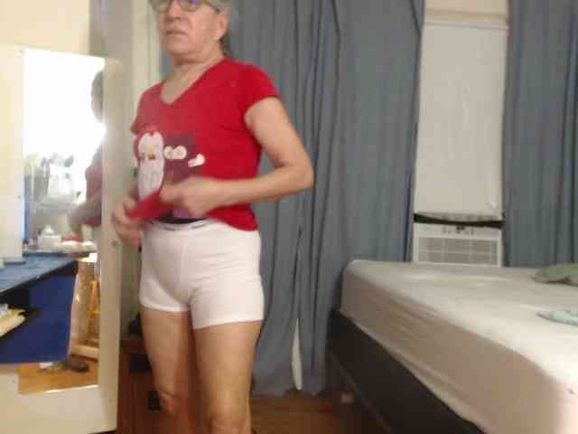 FIXMYASSTOO webcam