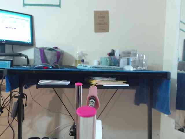 FIXMYASSTOO webcam