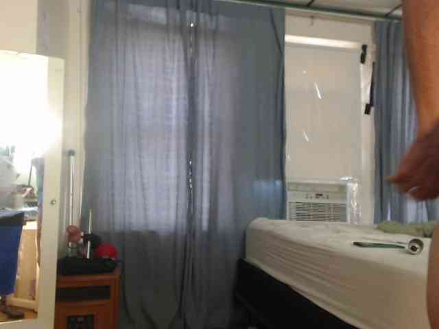 FIXMYASSTOO webcam