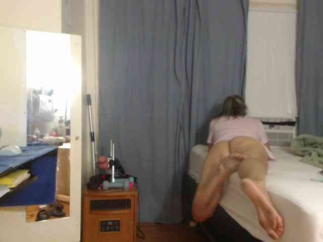 FIXMYASSTOO webcam