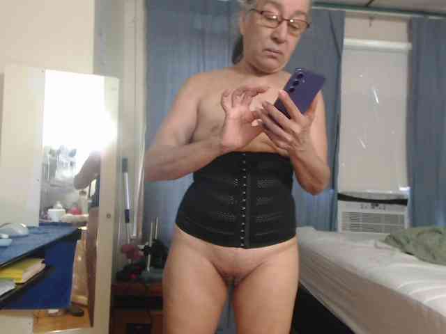 FIXMYASSTOO webcam