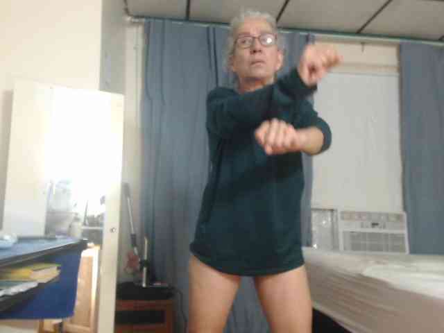 FIXMYASSTOO webcam