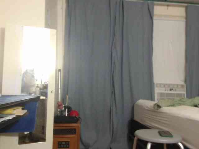 FIXMYASSTOO webcam