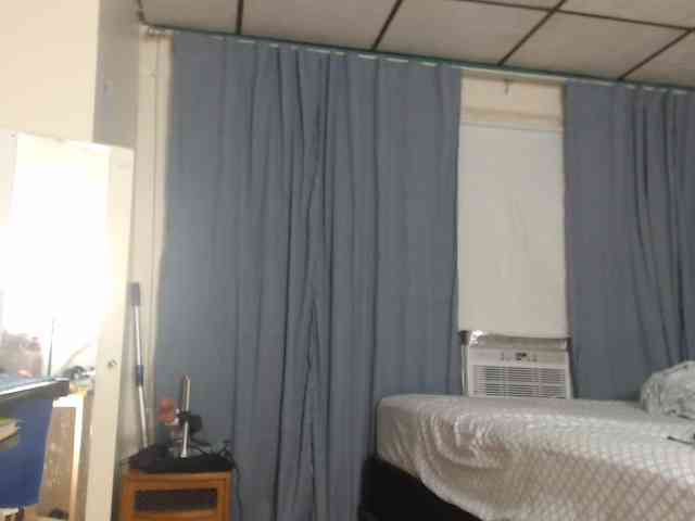 FIXMYASSTOO webcam