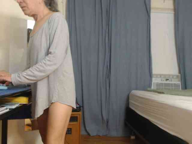 FIXMYASSTOO webcam