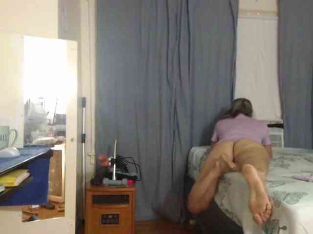 FIXMYASSTOO webcam