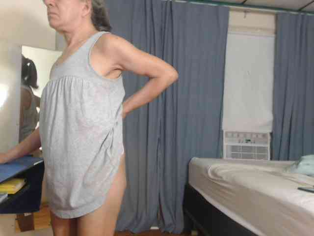 FIXMYASSTOO webcam