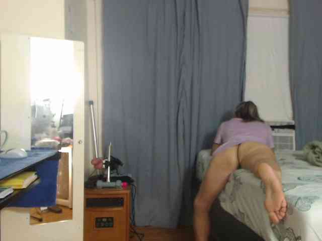 FIXMYASSTOO webcam