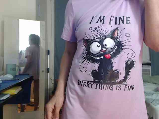 FIXMYASSTOO webcam