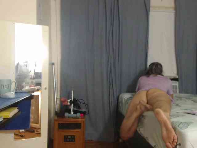 FIXMYASSTOO webcam