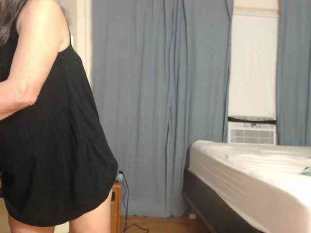 FIXMYASSTOO webcam