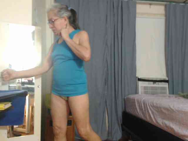 FIXMYASSTOO webcam