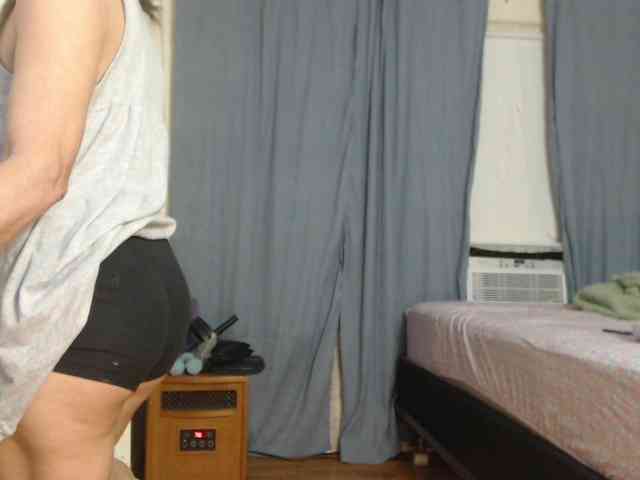 FIXMYASSTOO webcam