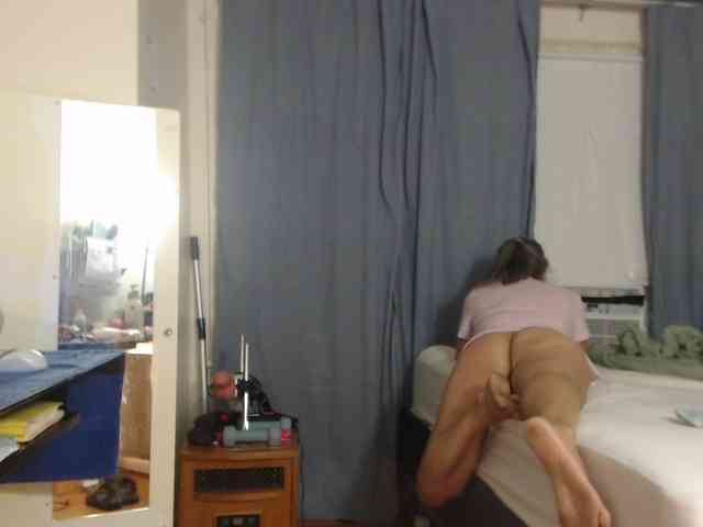FIXMYASSTOO webcam