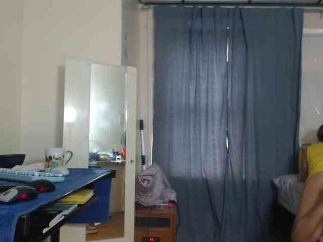 FIXMYASSTOO webcam