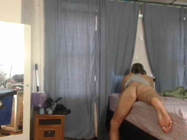 FIXMYASSTOO webcam