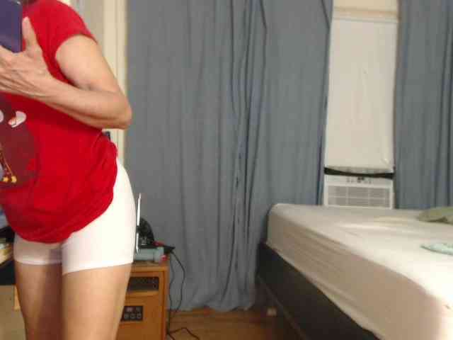 FIXMYASSTOO webcam