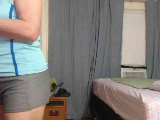 FIXMYASSTOO webcam