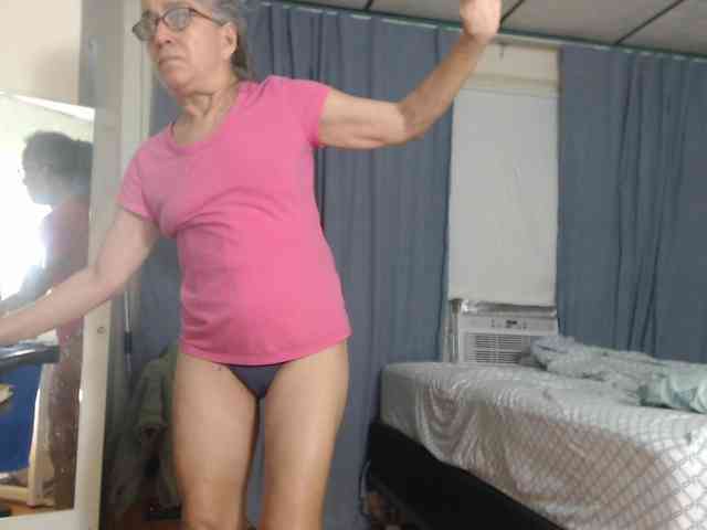 FIXMYASSTOO webcam