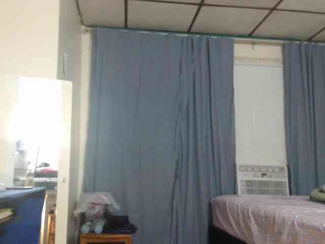 FIXMYASSTOO webcam
