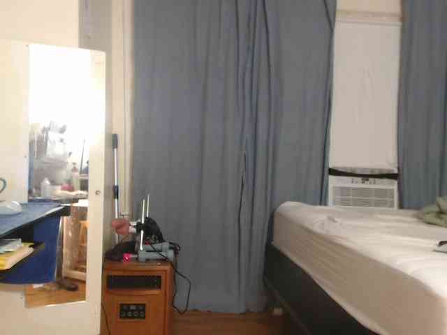 FIXMYASSTOO webcam