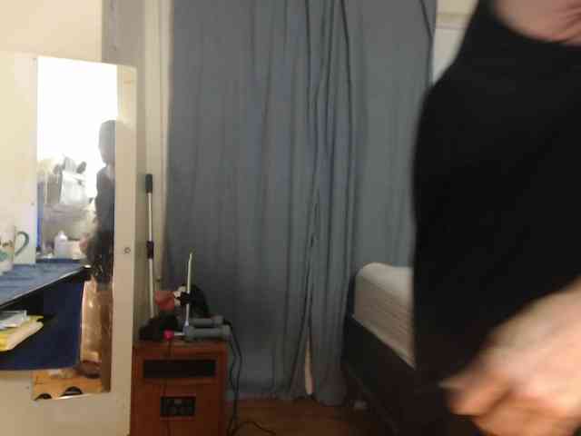 FIXMYASSTOO webcam
