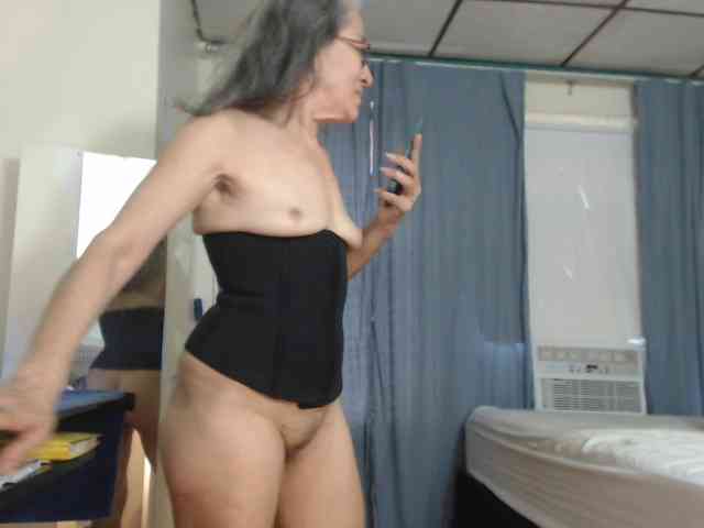 FIXMYASSTOO webcam