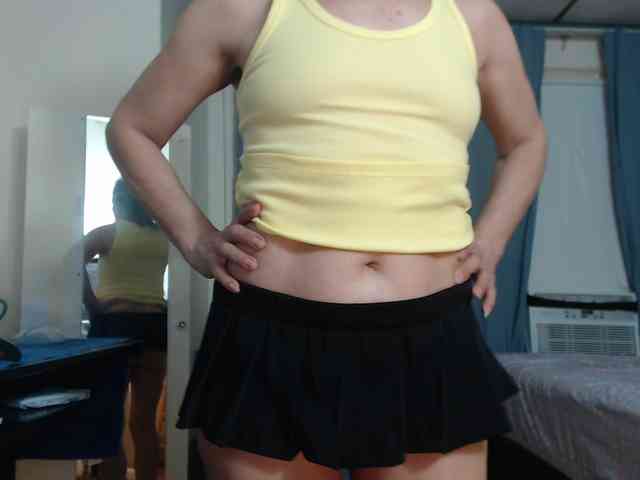 FIXMYASSTOO webcam