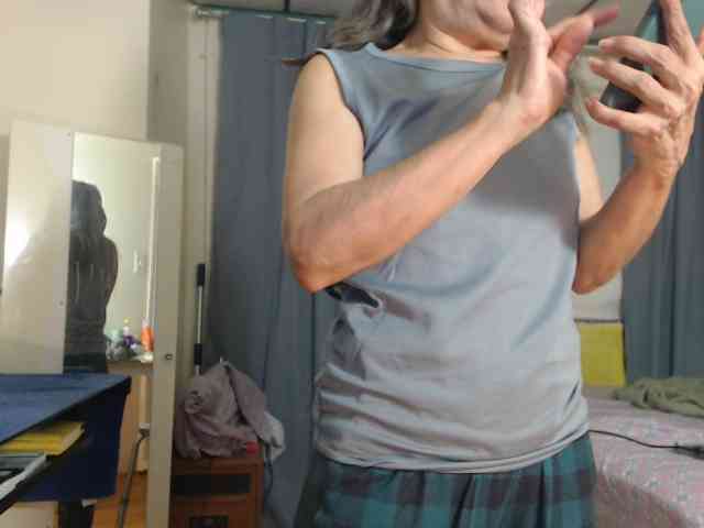 FIXMYASSTOO webcam