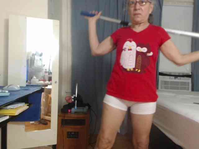FIXMYASSTOO webcam