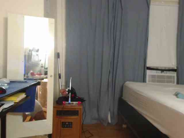 FIXMYASSTOO webcam