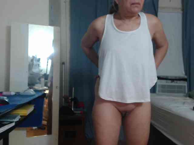 FIXMYASSTOO webcam