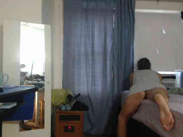 FIXMYASSTOO webcam